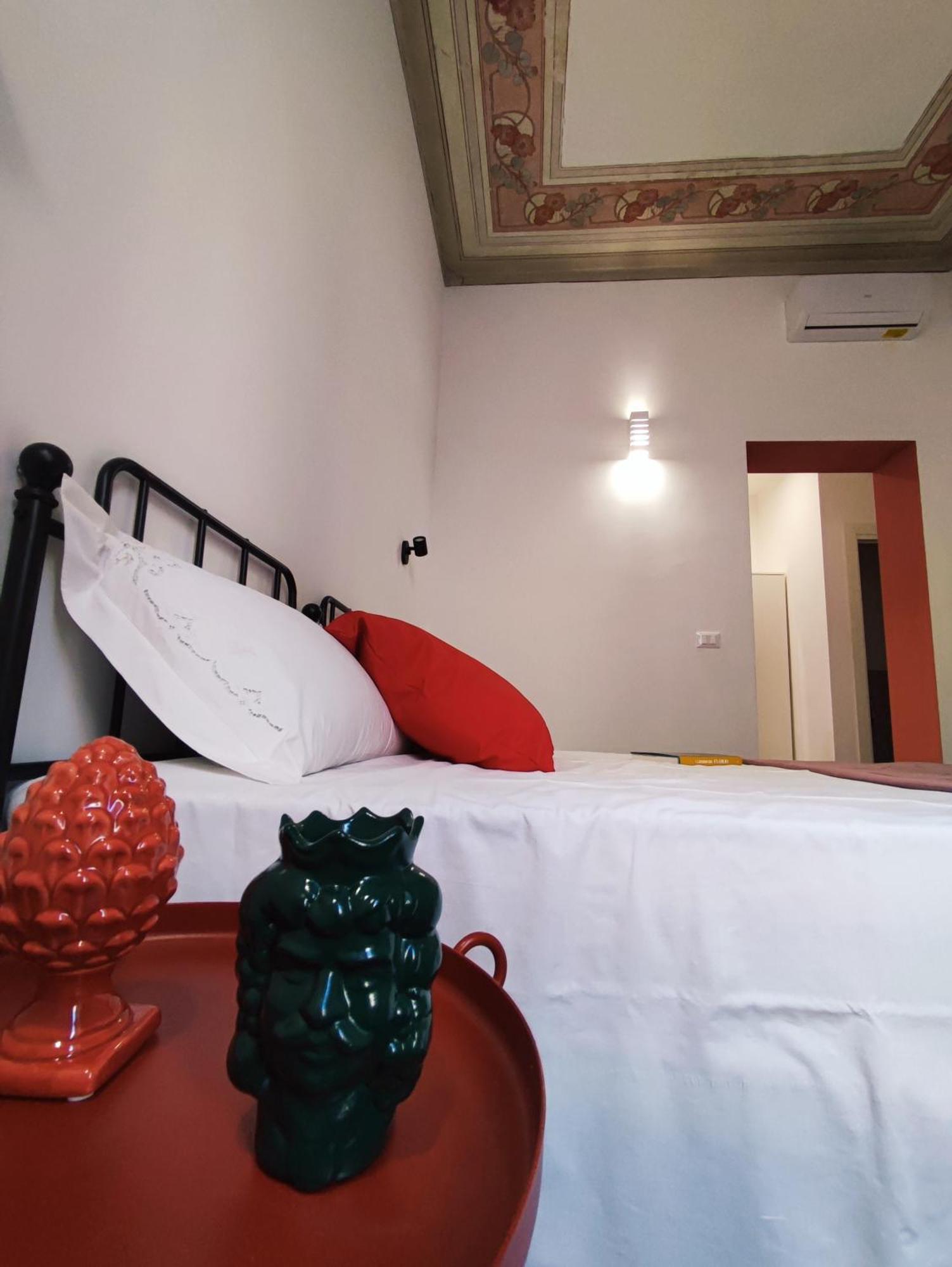 Donna Oliva Guest House Palermo Zewnętrze zdjęcie